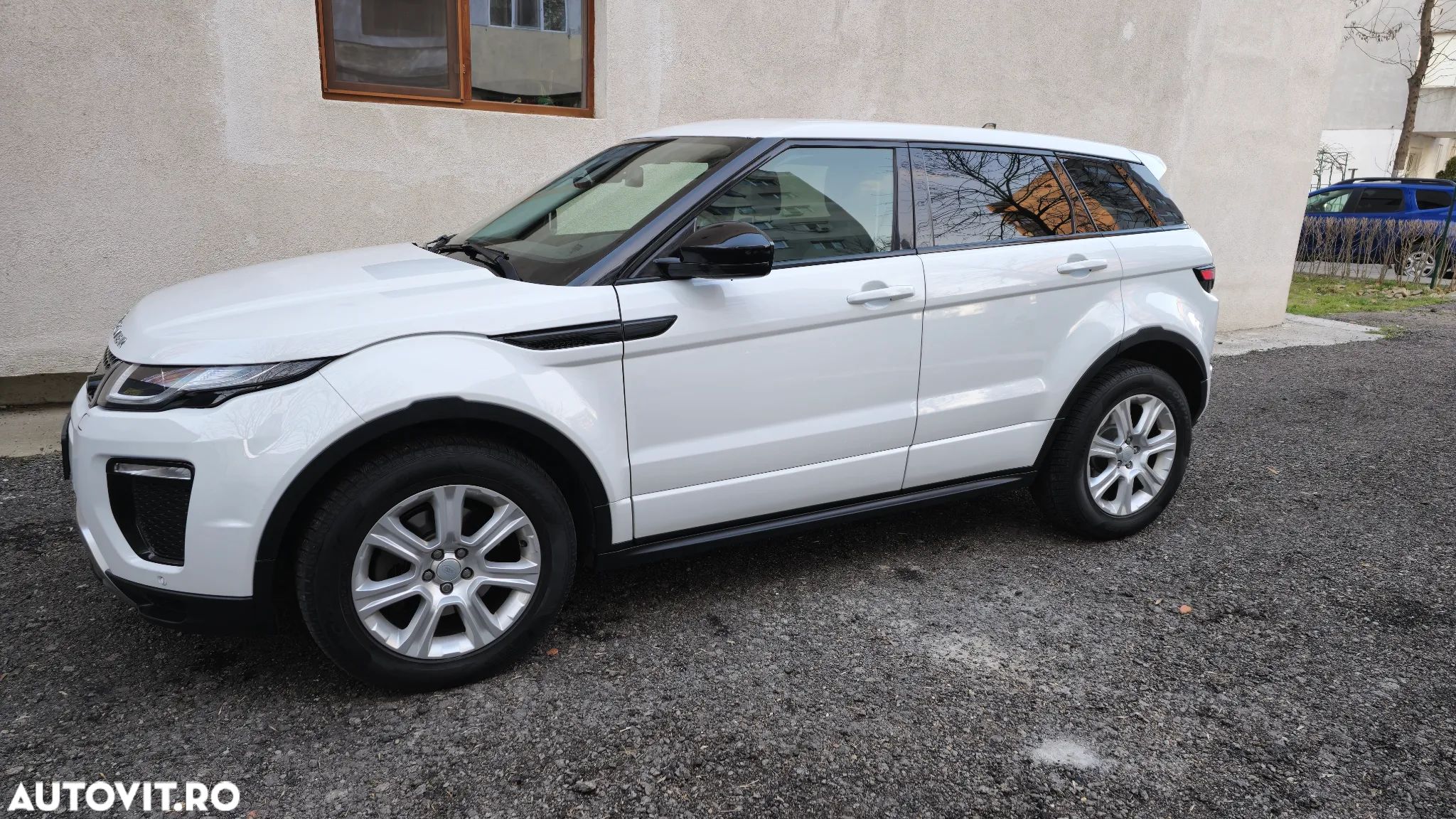 Land Rover Range Rover Evoque 2.0 D180 R-Dynamic S - 1