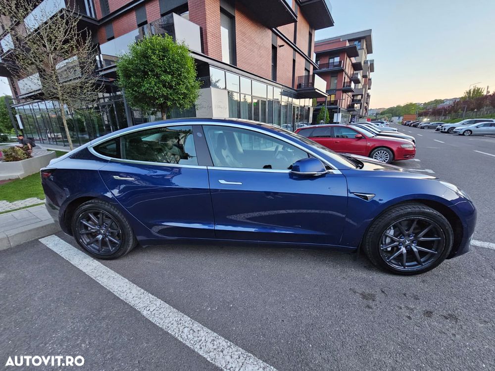 Tesla Model 3 Langstreckenbatterie Allradantrieb Dual Motor - 15
