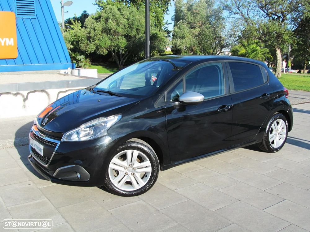Peugeot 208 PureTech 82 Stop & Start Signature - 23