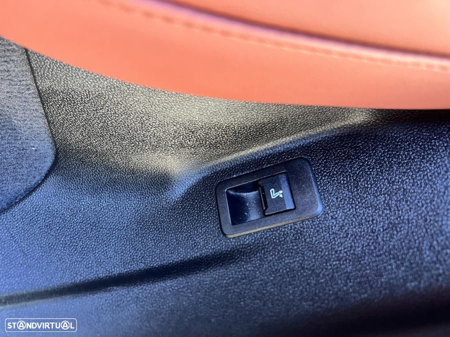 BMW iX xDrive 40 Pack Desportivo - 30