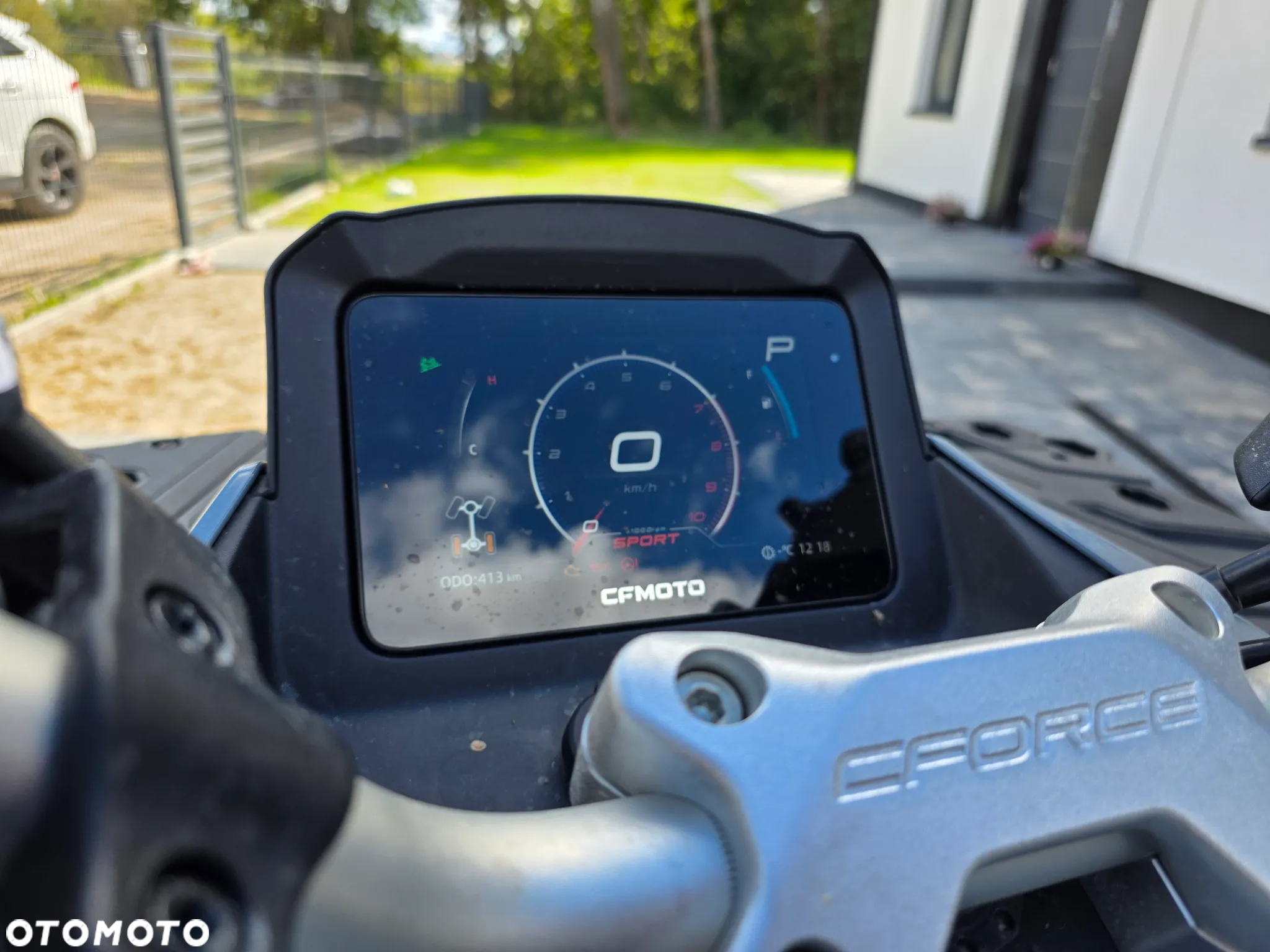 CFMoto CForce - 9