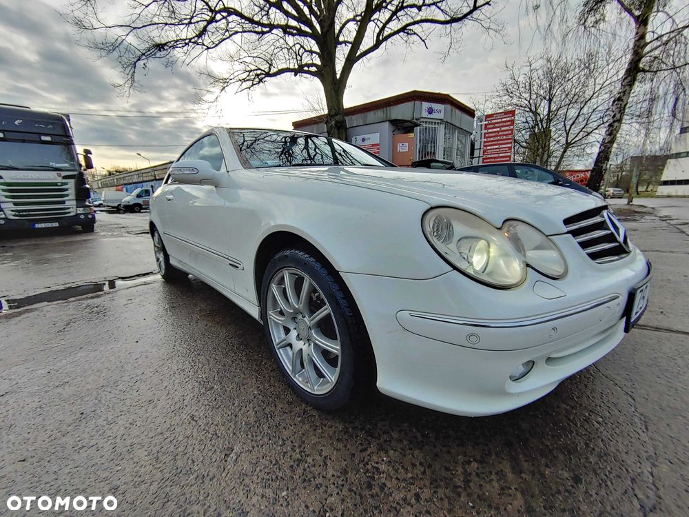 Mercedes-Benz CLK - 3