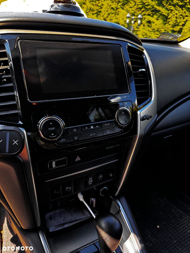 Mitsubishi L200 ver-2-2-d-dc-instyle-plus - 1