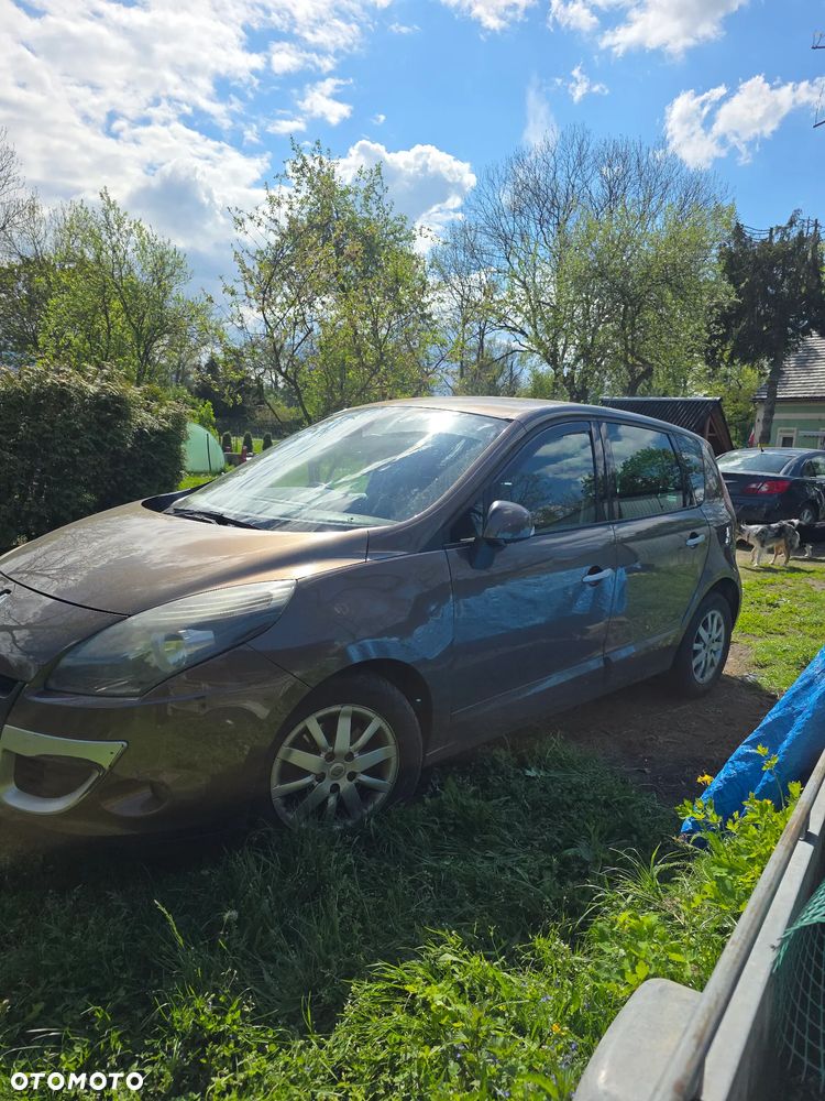 Renault Scenic - 2