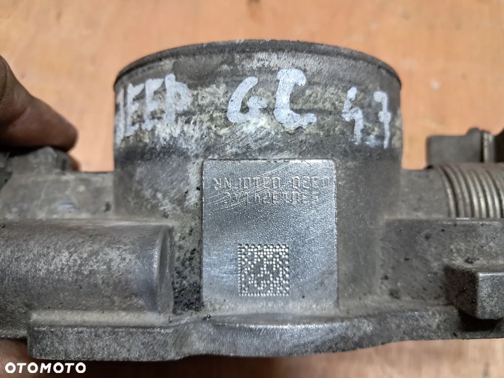 Jeep Grand Cherokee 4.7 Benzyna Przepustnica - 2