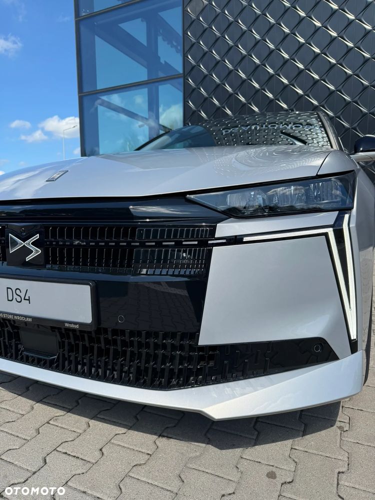 DS Automobiles DS 4 1.2 mHEV Pallas eDCS6 - 2