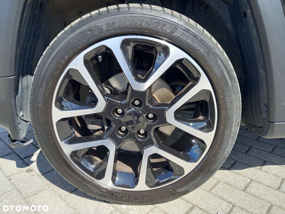 Jeep Compass - 10
