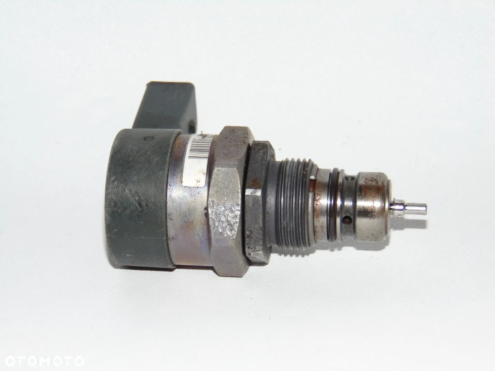 Zawór regulator czujnik ciśnienia paliwa A6110780449 0281002494 Mercedes W169 W245 W203 W211 A B C E Klasa W639 Vito 2.0 2.2 CDI - 11