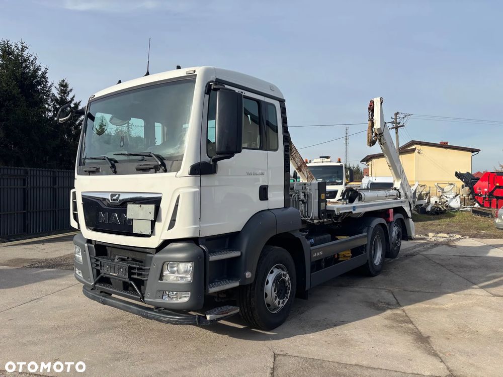 MAN TGS 26.420 6x2 szambiarka beczka specjalny - 2