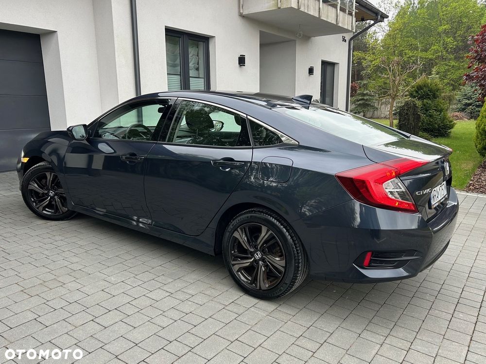 Honda Civic 1.5 i-VTEC Turbo Elegance - 24