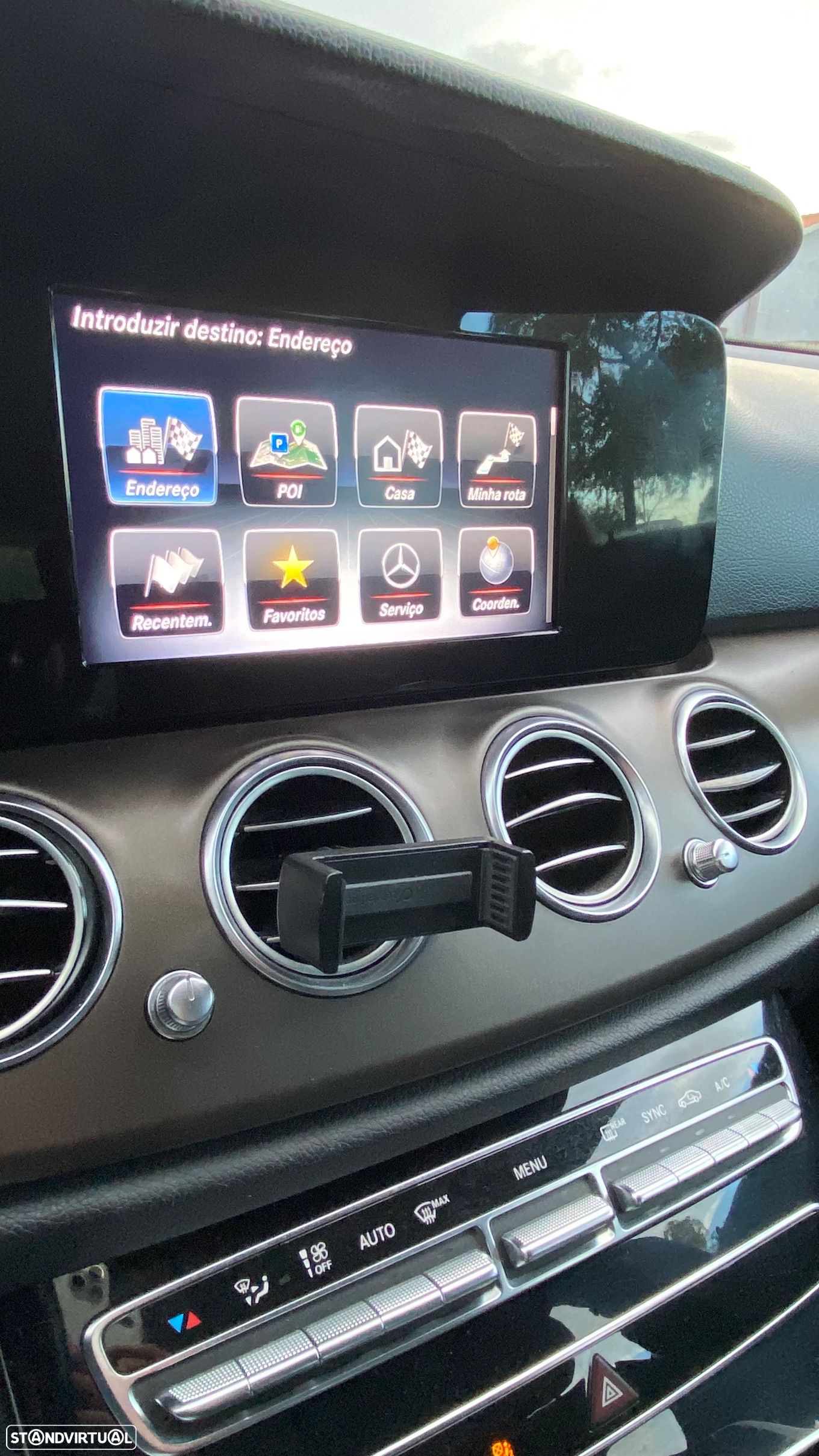 Mercedes-Benz E 220 d T 9G-TRONIC Avantgarde - 12