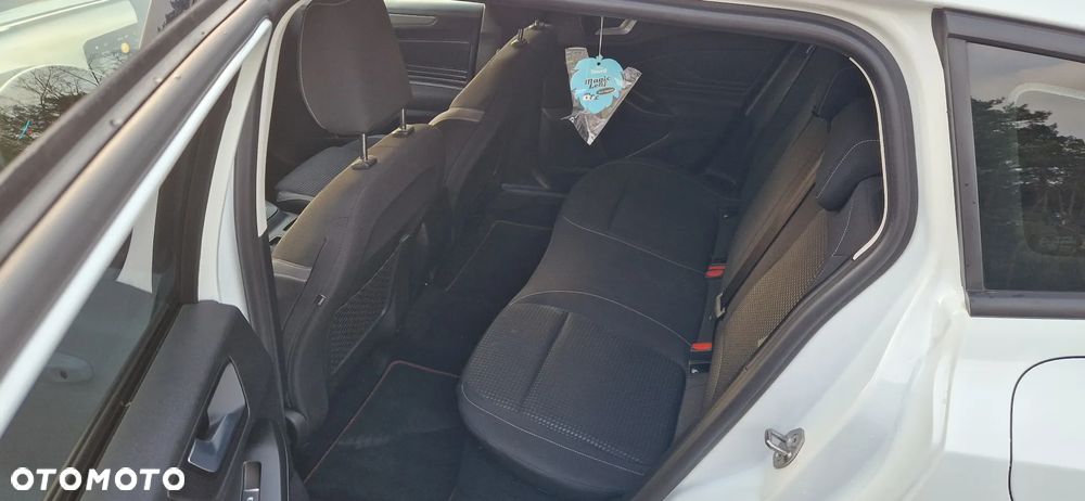 Ford Focus 1.5 EcoBlue Connected - 10