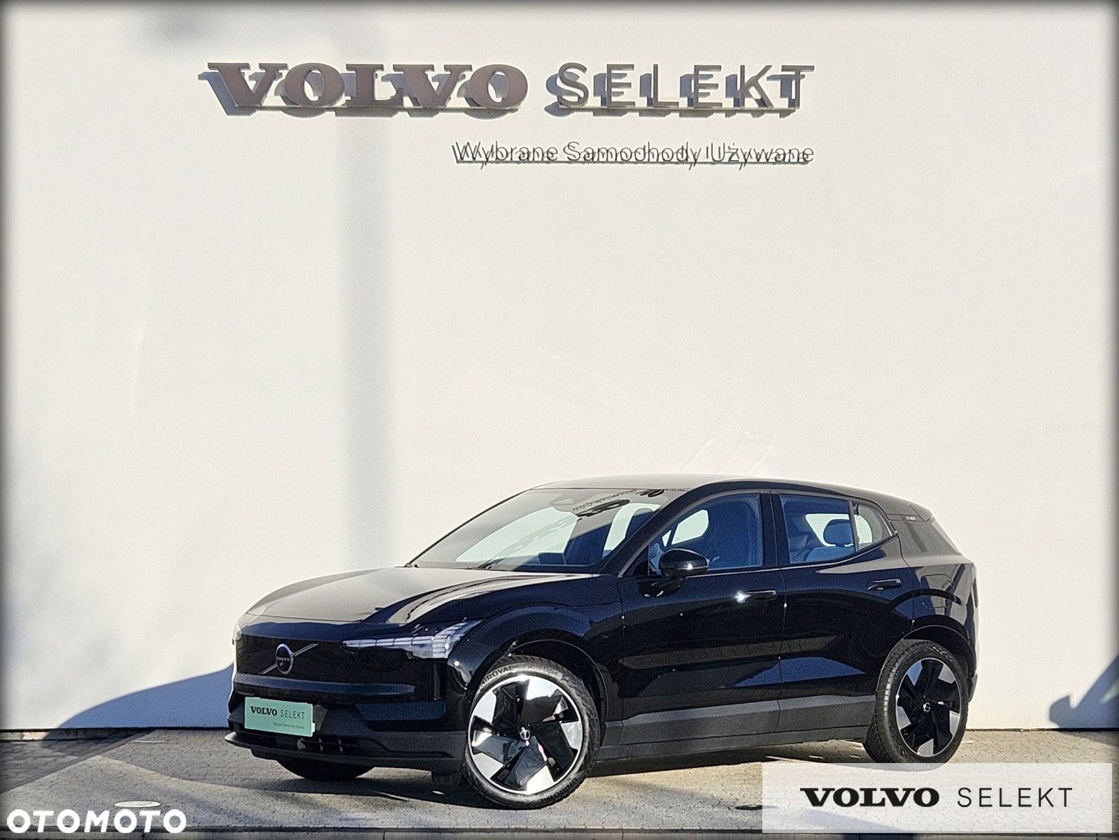 Volvo EX30 - 1