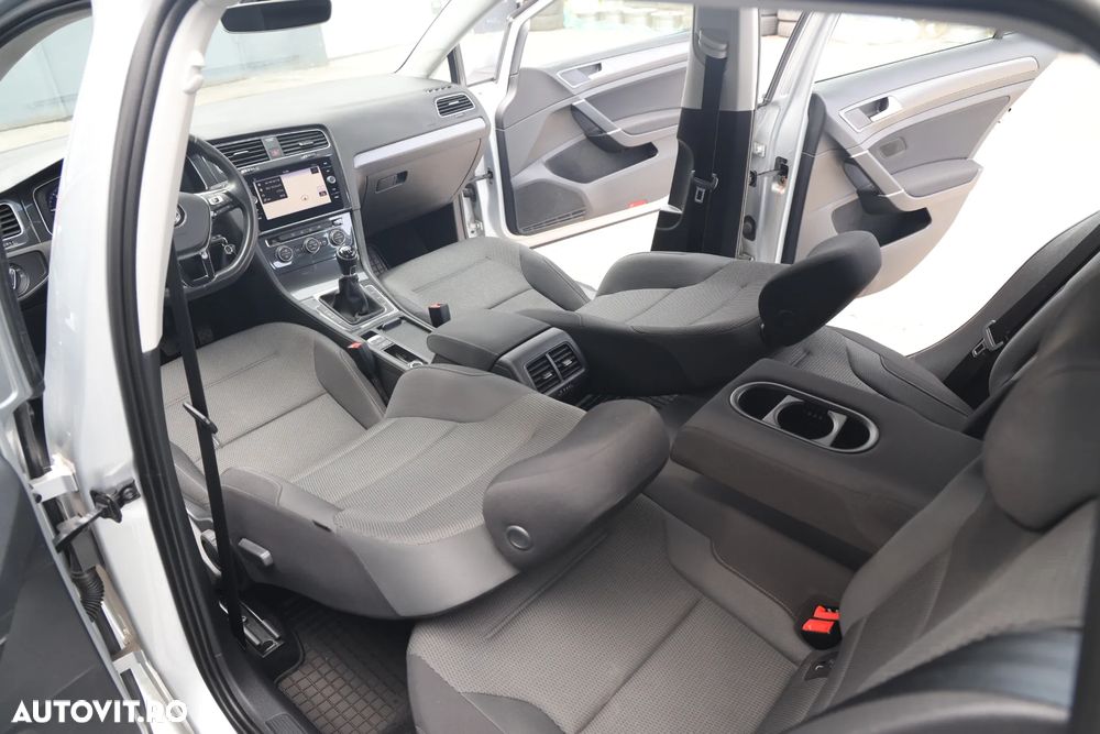 Volkswagen Golf 1.6 TDI SCR Comfortline - 7