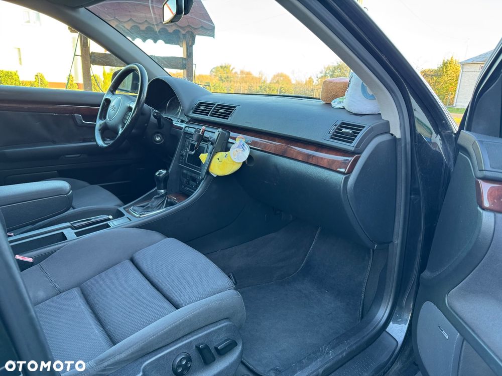 Audi A4 ver-3-0-quattro - 18