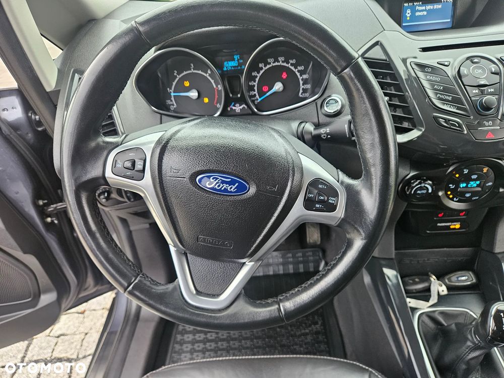 Ford EcoSport 1.5 EcoBlue TITANIUM - 22