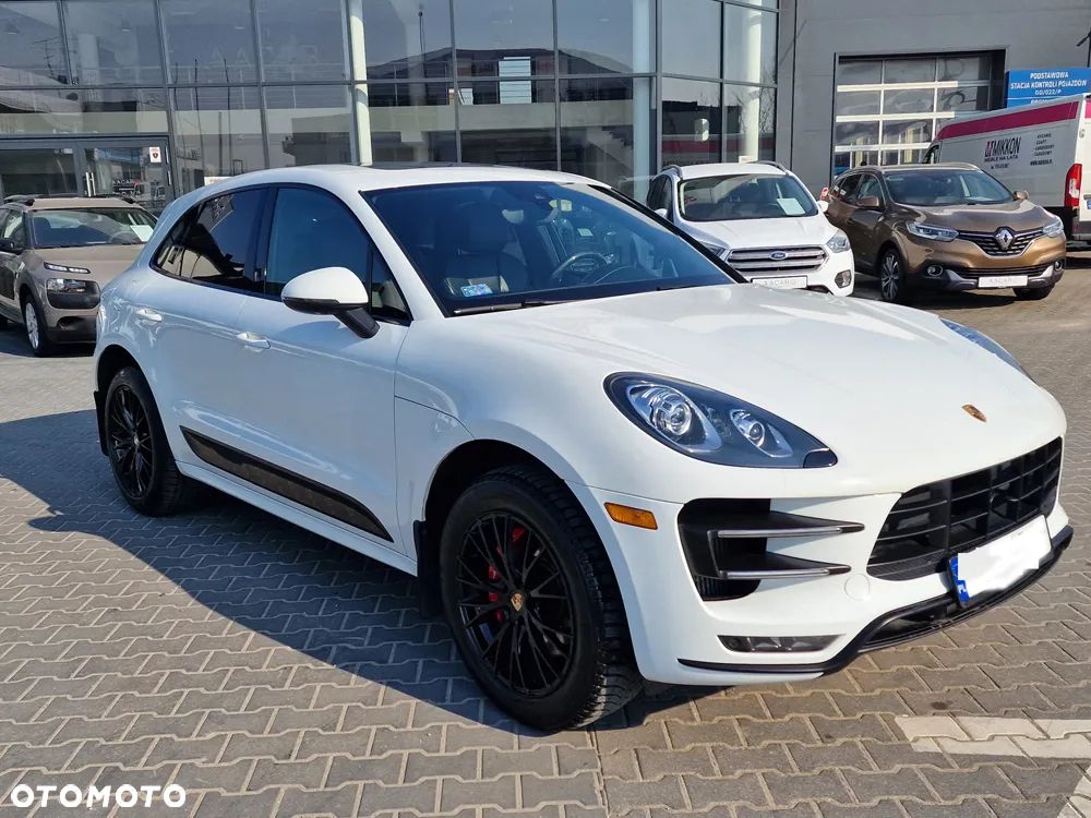 Porsche Macan Turbo PDK - 4