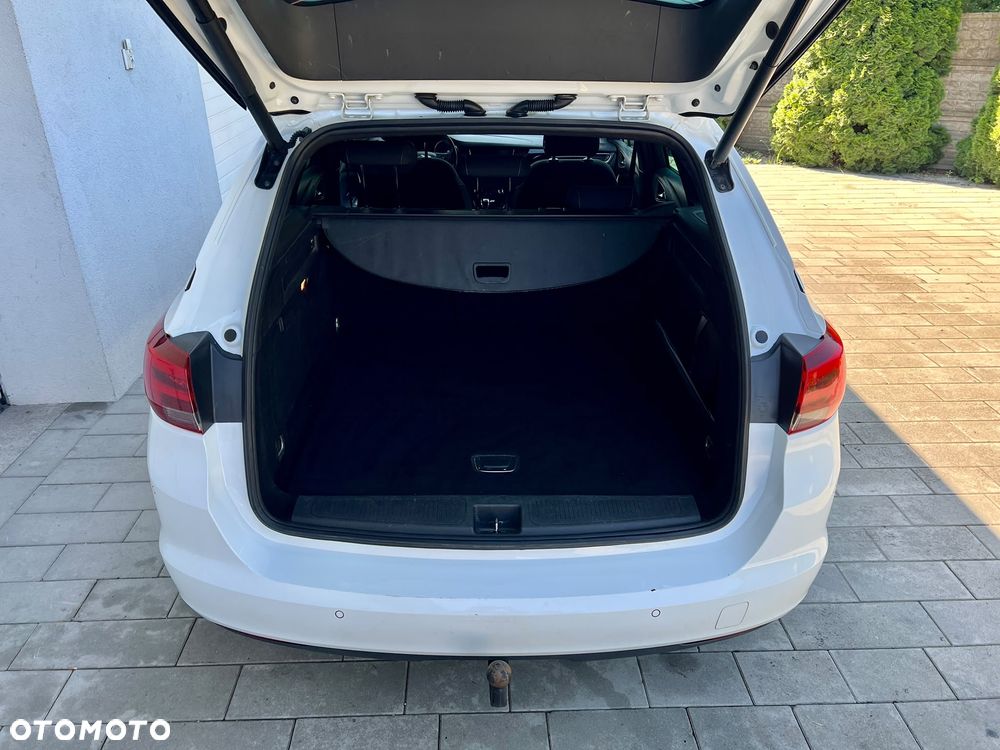 Opel Astra 1.6 D (CDTI) Start/Stop Innovation - 7