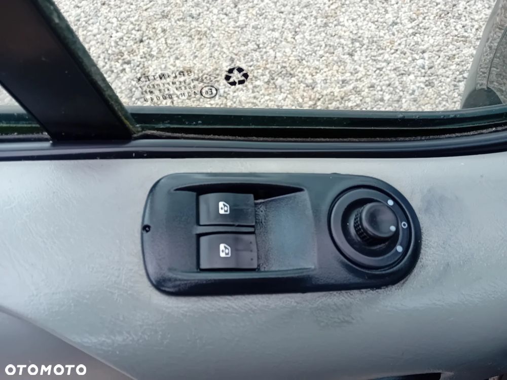 Renault Trafic - 17