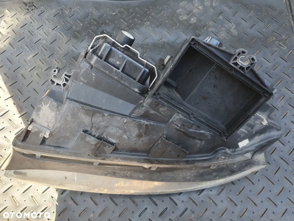 AUDI A4 B6 REFLEKTOR PRAWY 8E0941004F EUROPA - 4