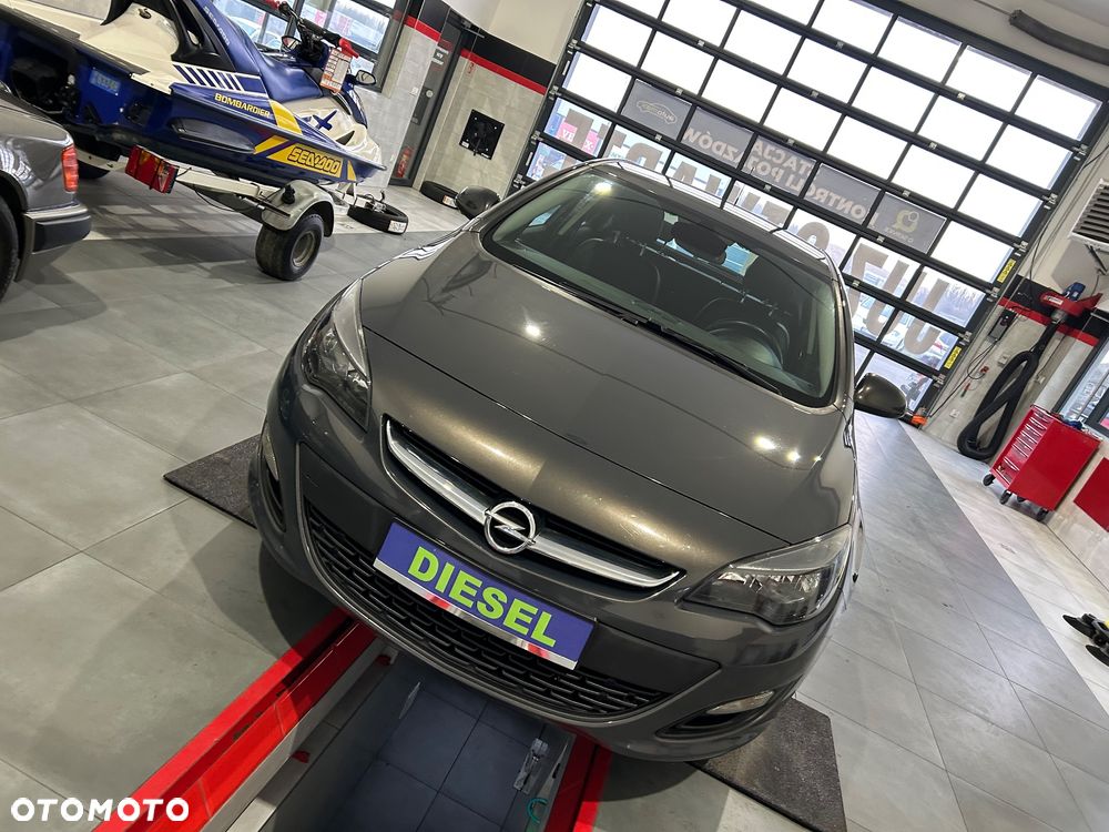 Opel Astra 1.6 D (CDTI) Start/Stop Business - 4