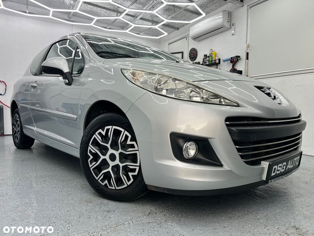 Peugeot 207 - 2