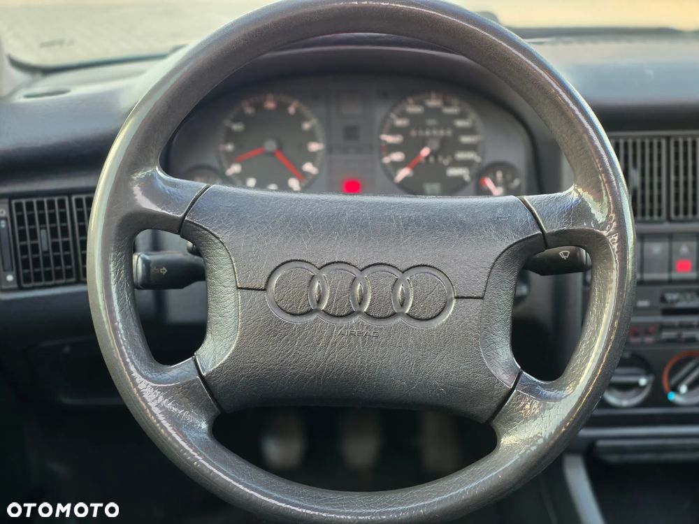 Audi 80 2.0 E - 27