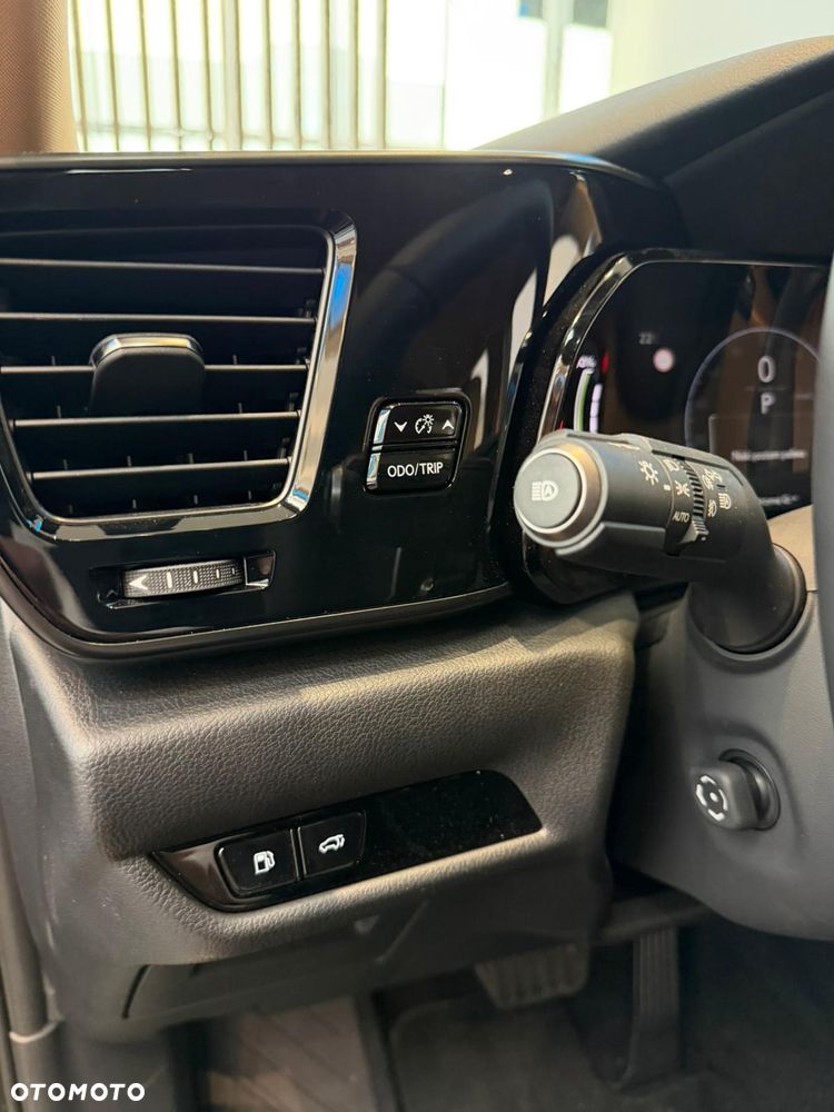 Lexus NX 450h+ Prestige AWD - 19