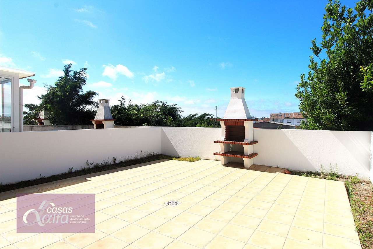Moradia V3 em Condominio fechado Marinha Grande - Grande imagem: 3/24