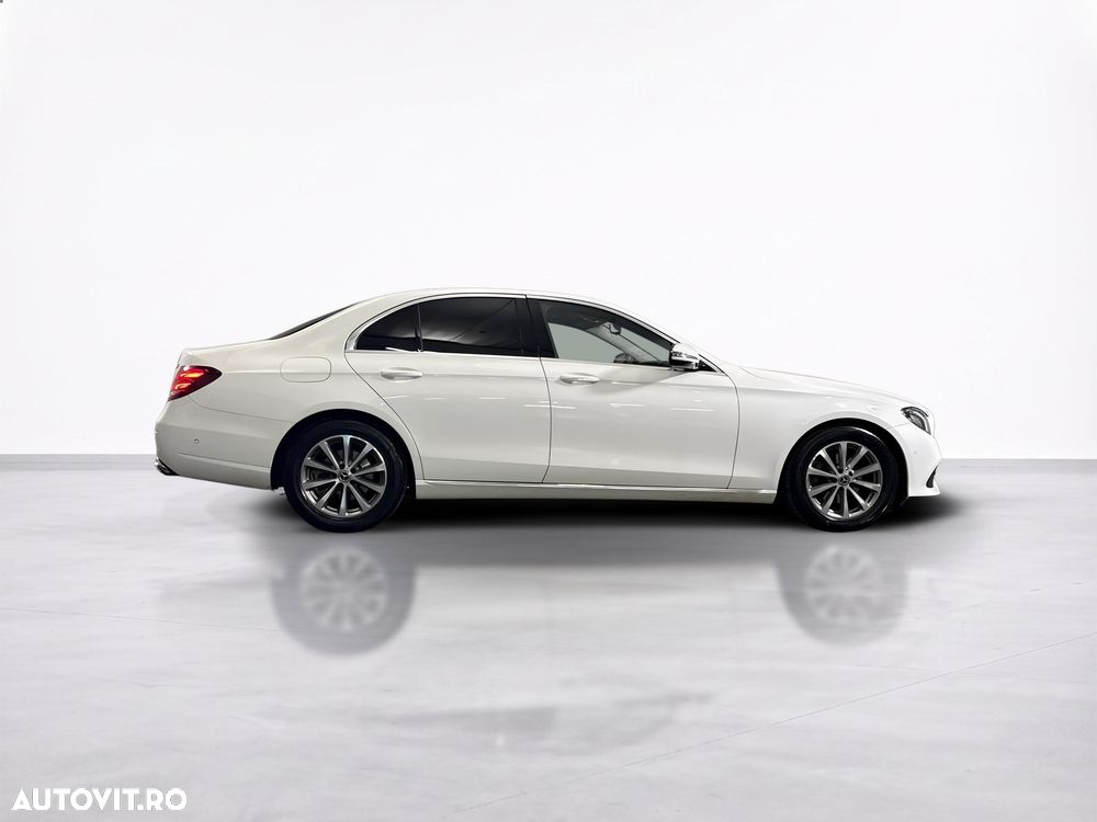 Mercedes-Benz E - 7