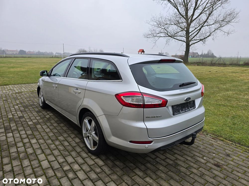 Ford Mondeo 2.0 TDCi Titanium S - 10