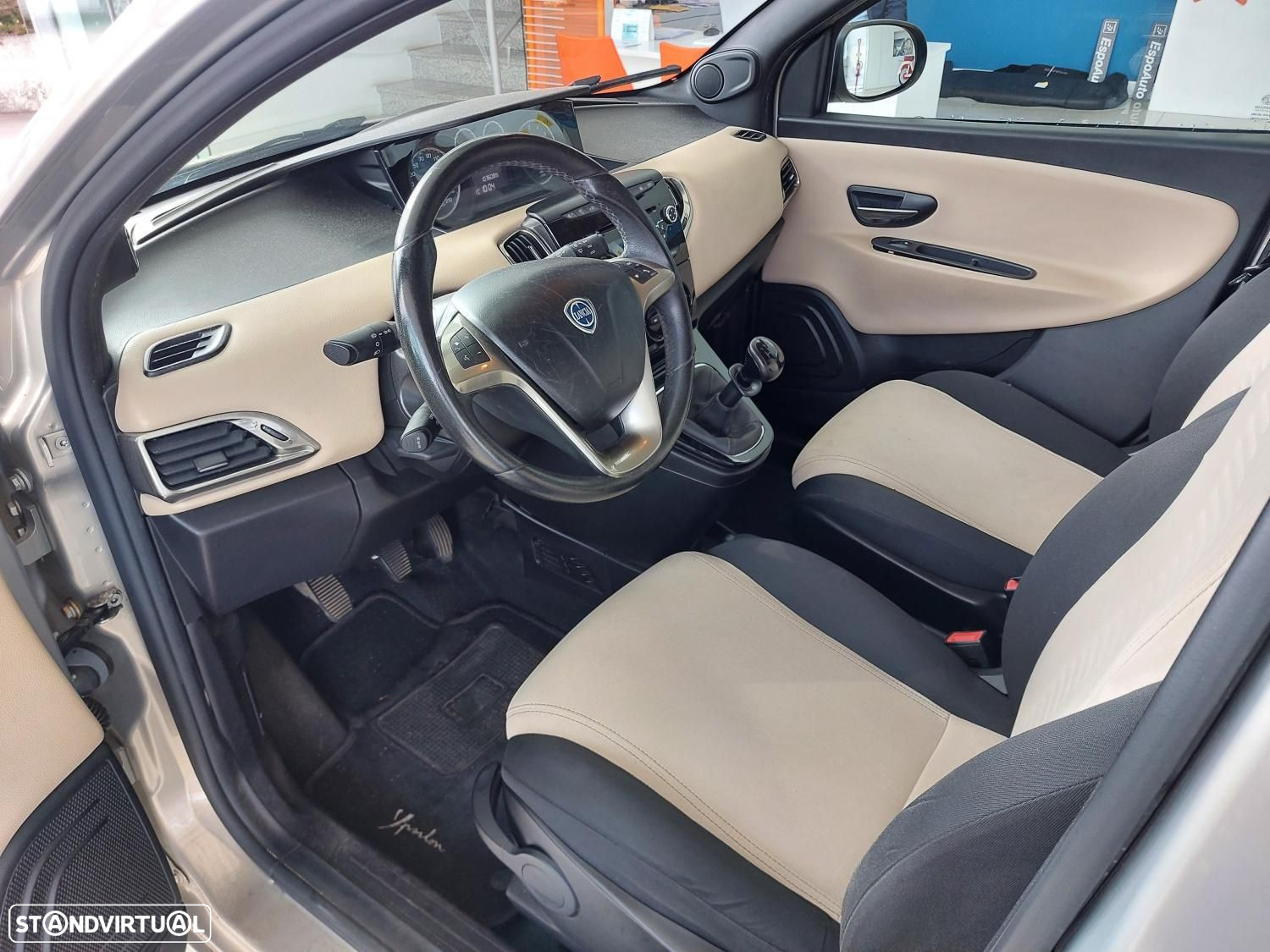 Lancia Ypsilon 1.2 S&S Fashion - 9