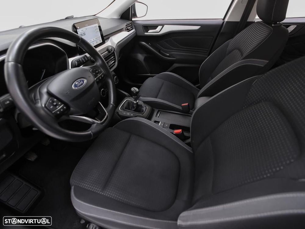 Ford Focus SW 1.5 TDCi EcoBlue Business - 8
