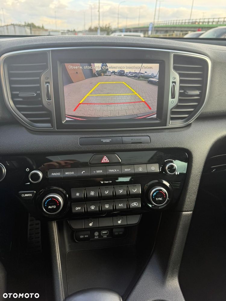 Kia Sportage 2.0 CRDI L AWD - 10