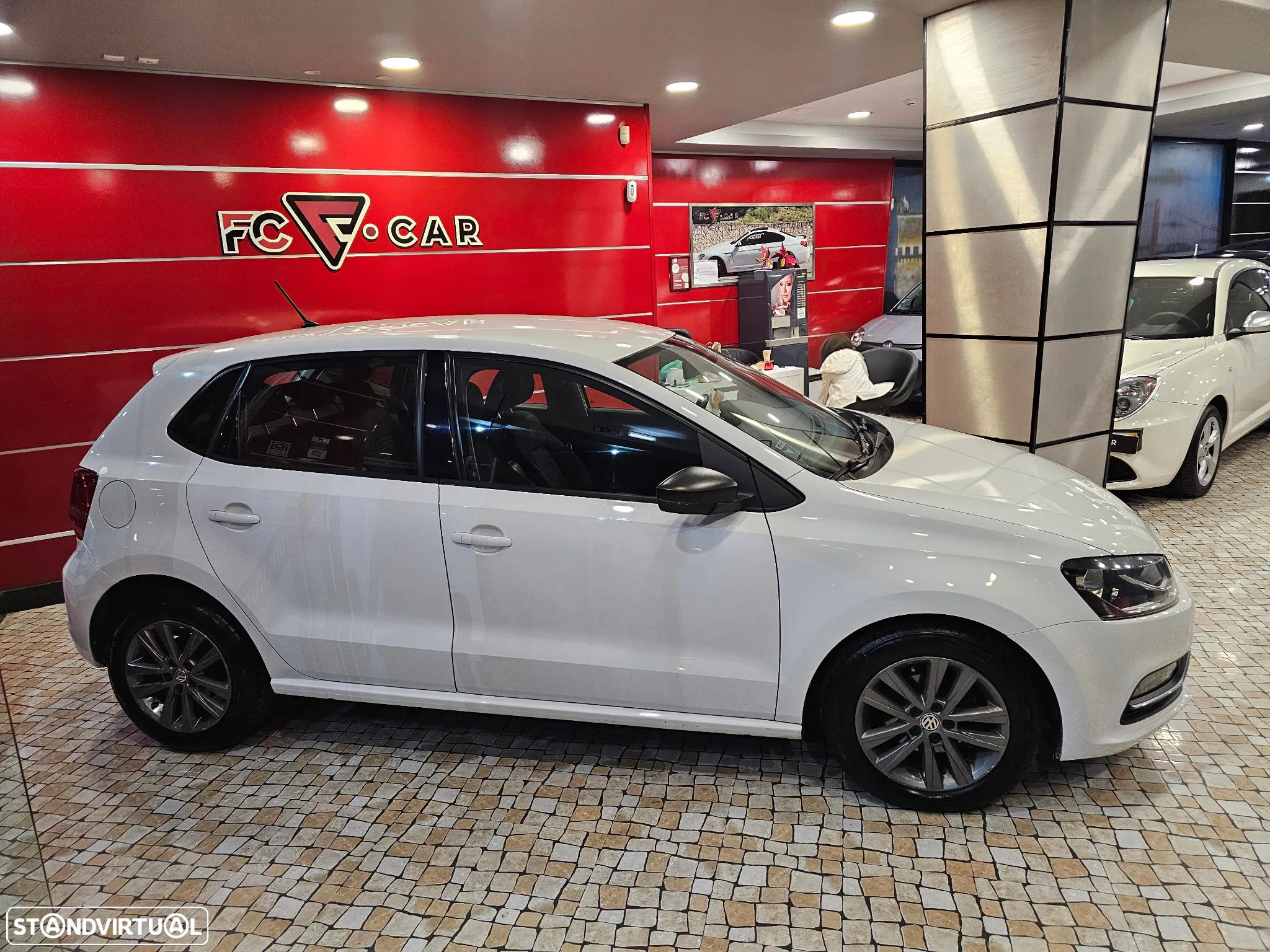 VW Polo 1.4 TDI (Blue Motion ) Comfortline - 6