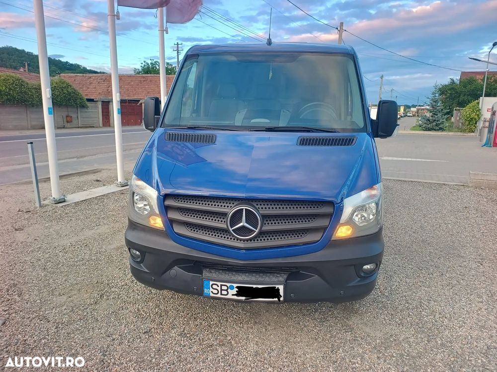 Mercedes-Benz Sprinter - 2