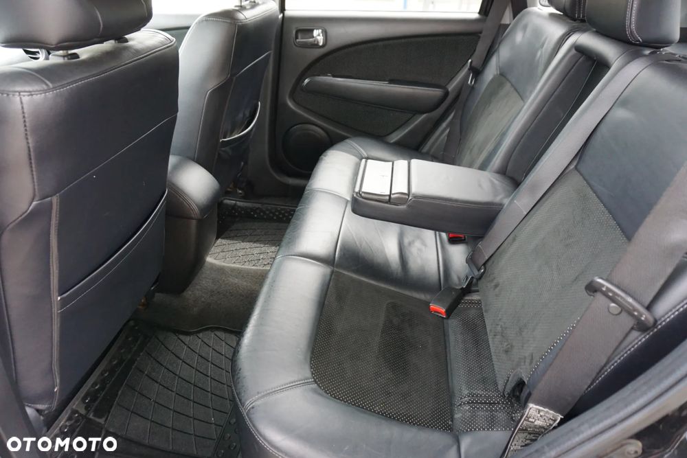 Mitsubishi Outlander 2.0 Turbo 4WD - 10