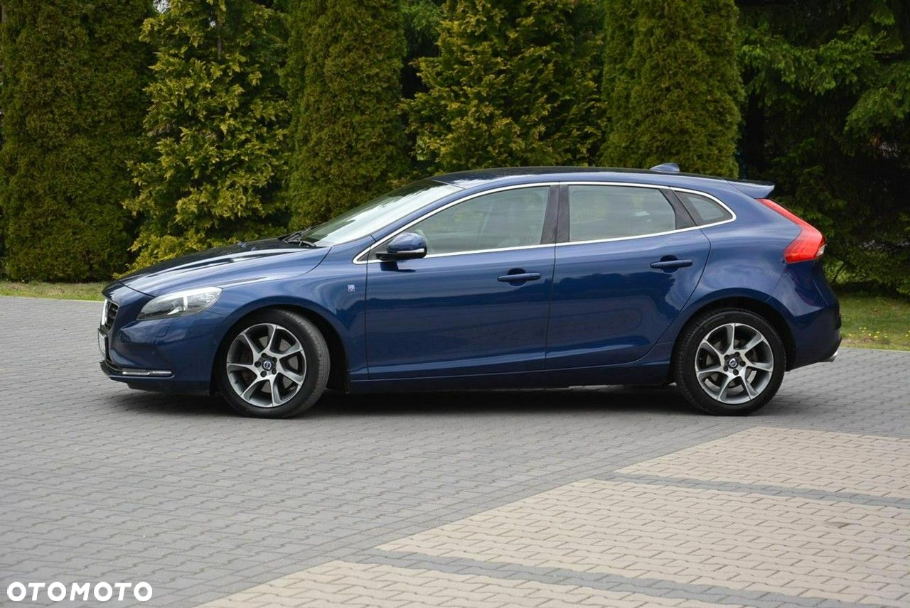 Volvo V40 D4 Ocean Race - 4
