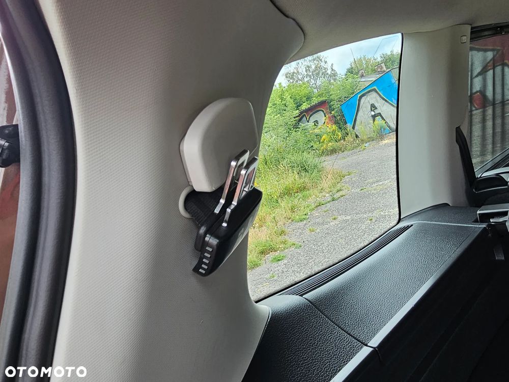 Volkswagen Sharan 1.4 TSI BMT Comfortline DSG - 20