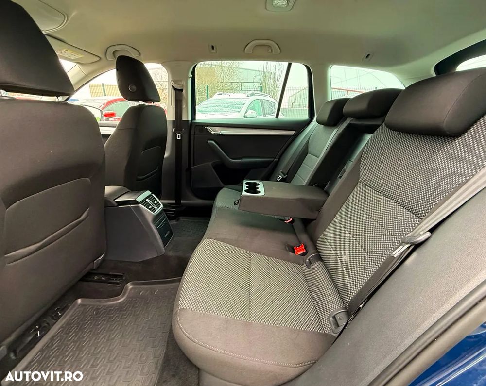 Skoda Octavia 1.6 TDI (Green tec) Style - 21