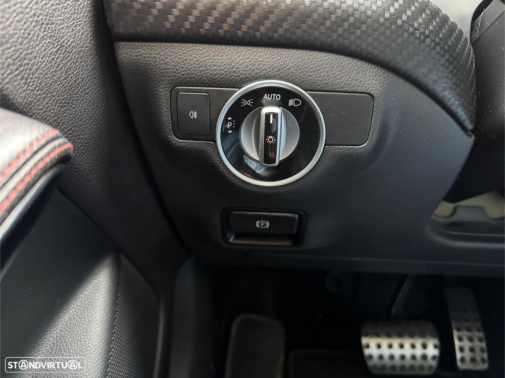 Mercedes-Benz A 45 AMG 4Matic Speedshift 7G-DCT Edition 1 - 29