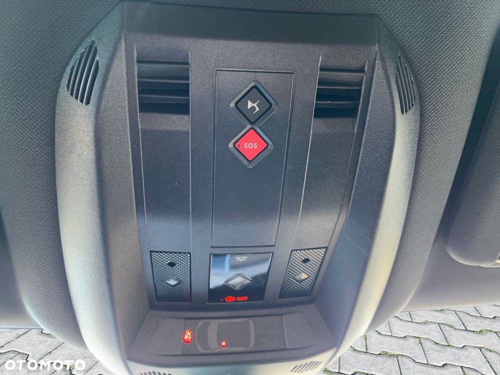 DS Automobiles DS 7 Crossback 1.6 PureTech So Chic - 34