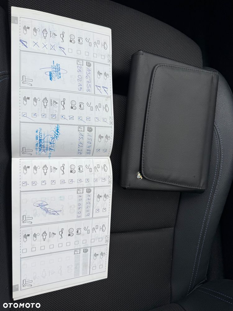 BMW Seria 1 118d DPF - 18