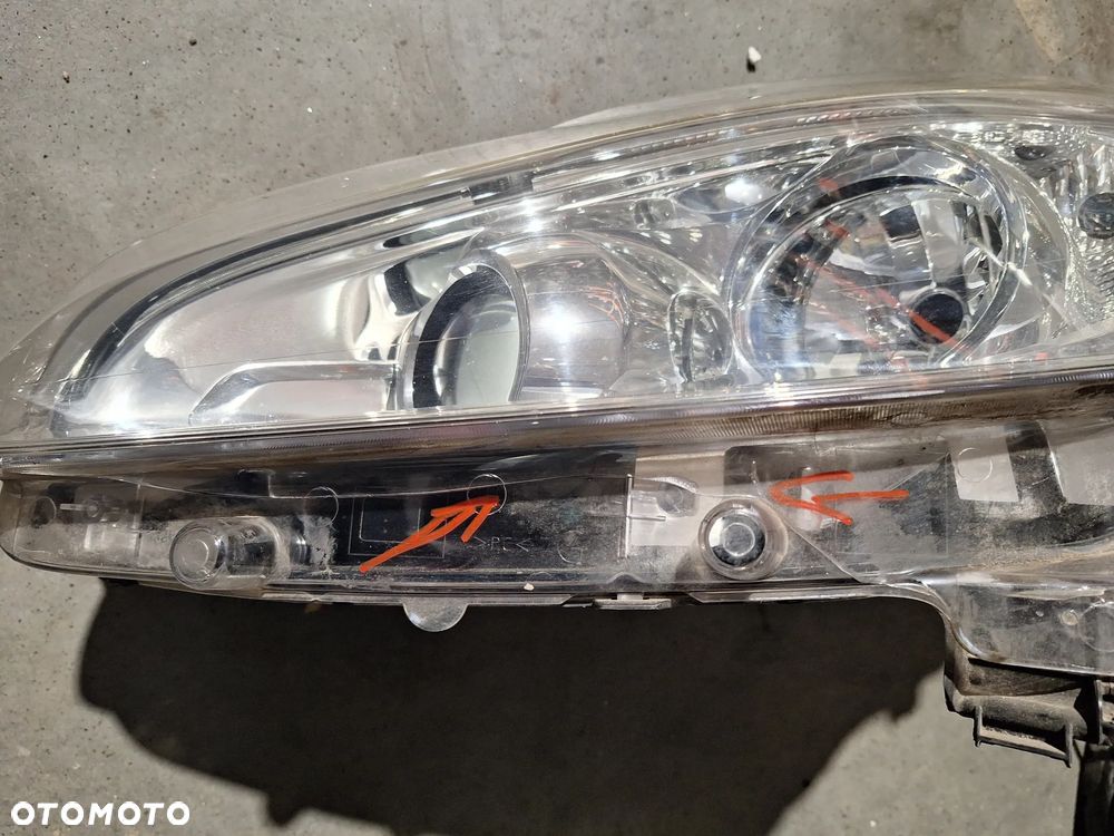 PEUGEOT 208 I LAMPA PRAWA  LEWA PRZÓD LED SOCZEWKA 9802221680 - 4