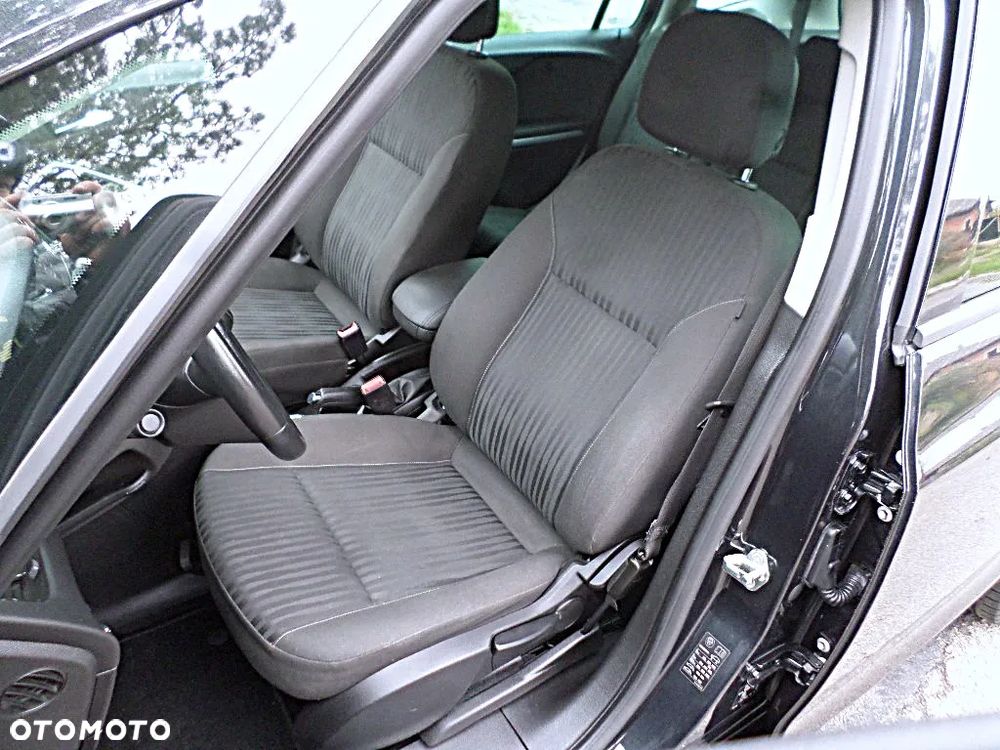 Opel Zafira Tourer 1.4 Turbo Selection - 30