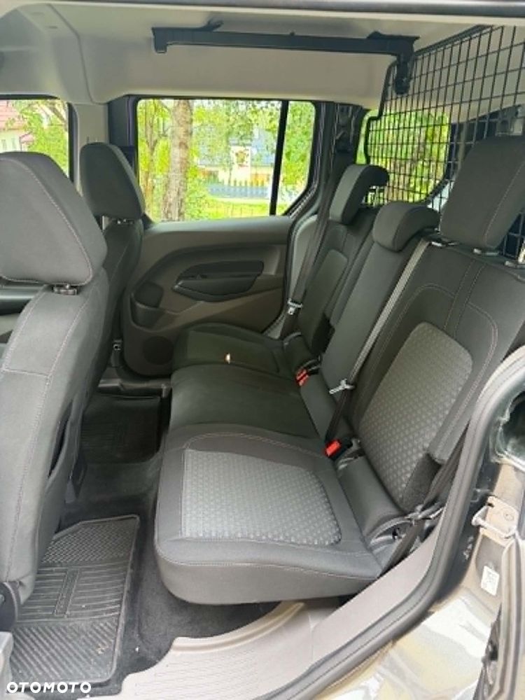 Ford Transit Connect - 6