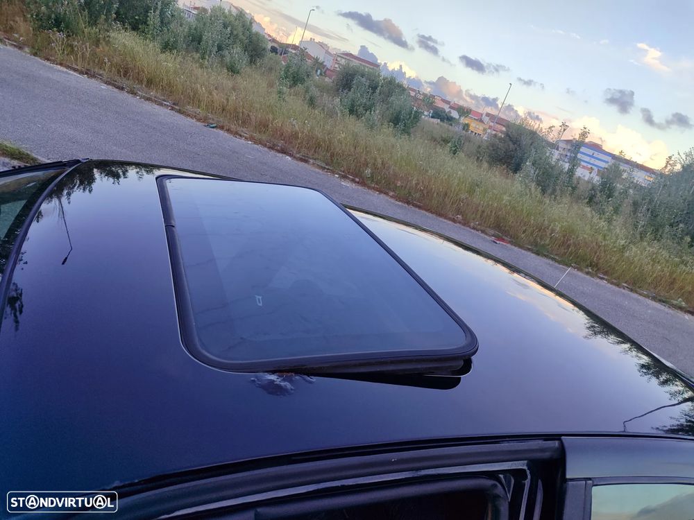 Nissan Primera Sedan 2.0-16 GT - 30