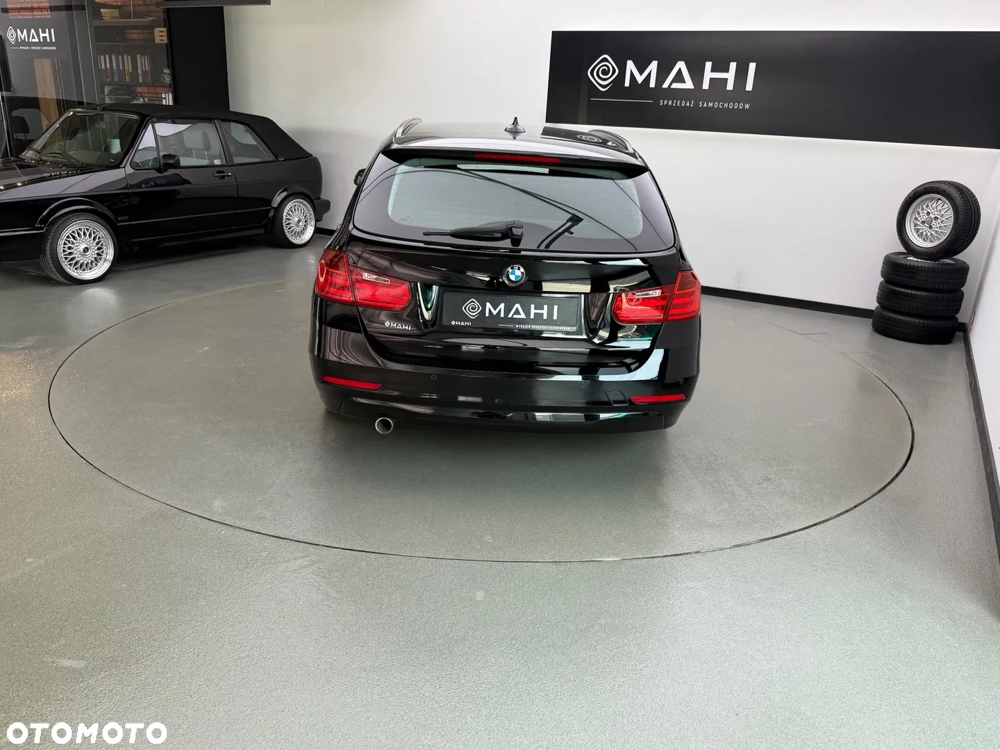 BMW Seria 3 316d Touring - 10