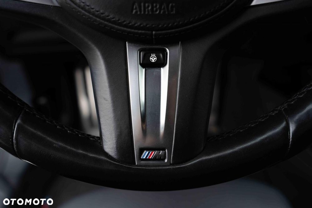 BMW Seria 2 220d M Sport - 19
