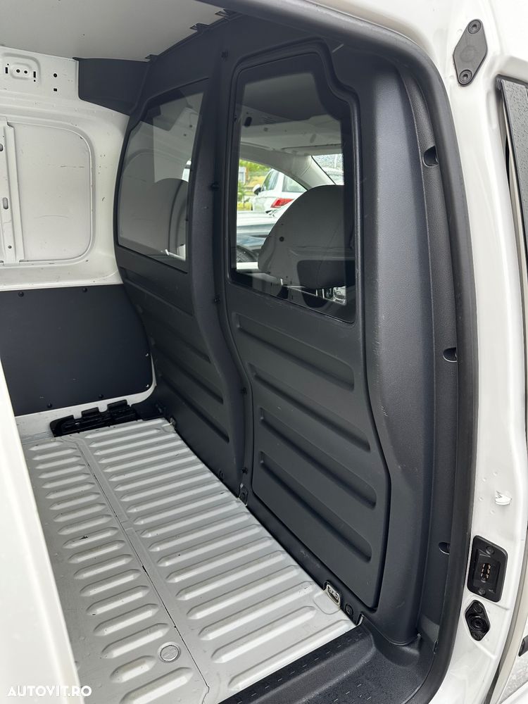 Volkswagen Caddy 2.0 TDI Maxi - 26